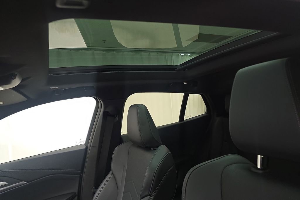 Certified 2025 BMW X2 xDrive28i image 23