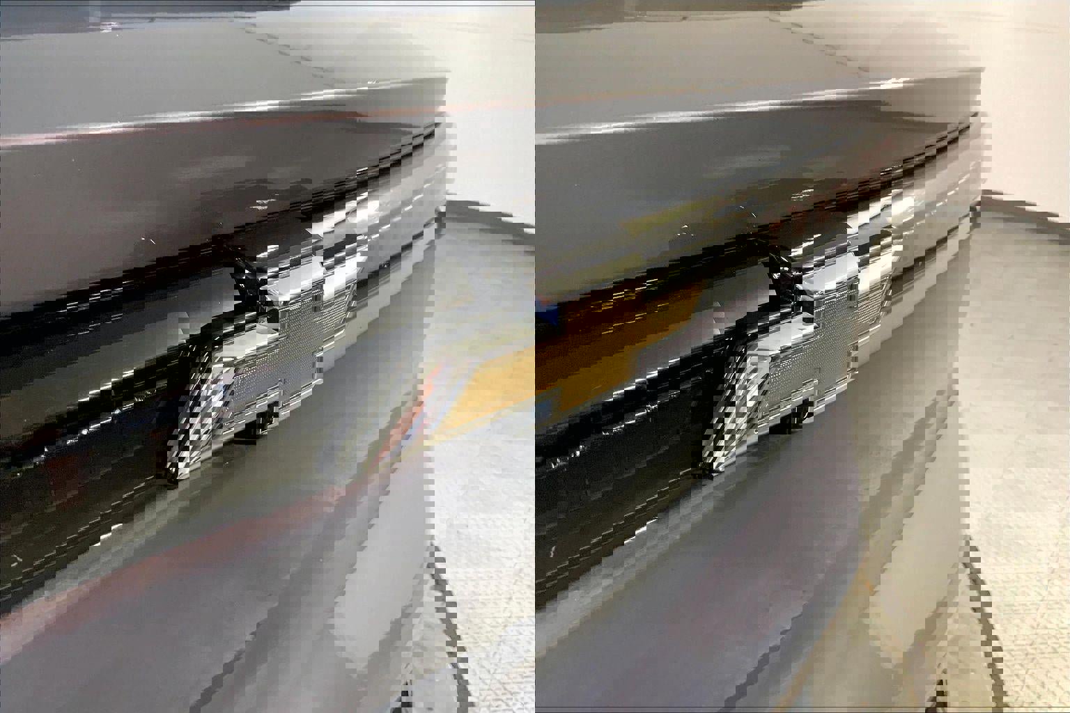 Used 2025 Chevrolet Equinox EV LT FWD image 29