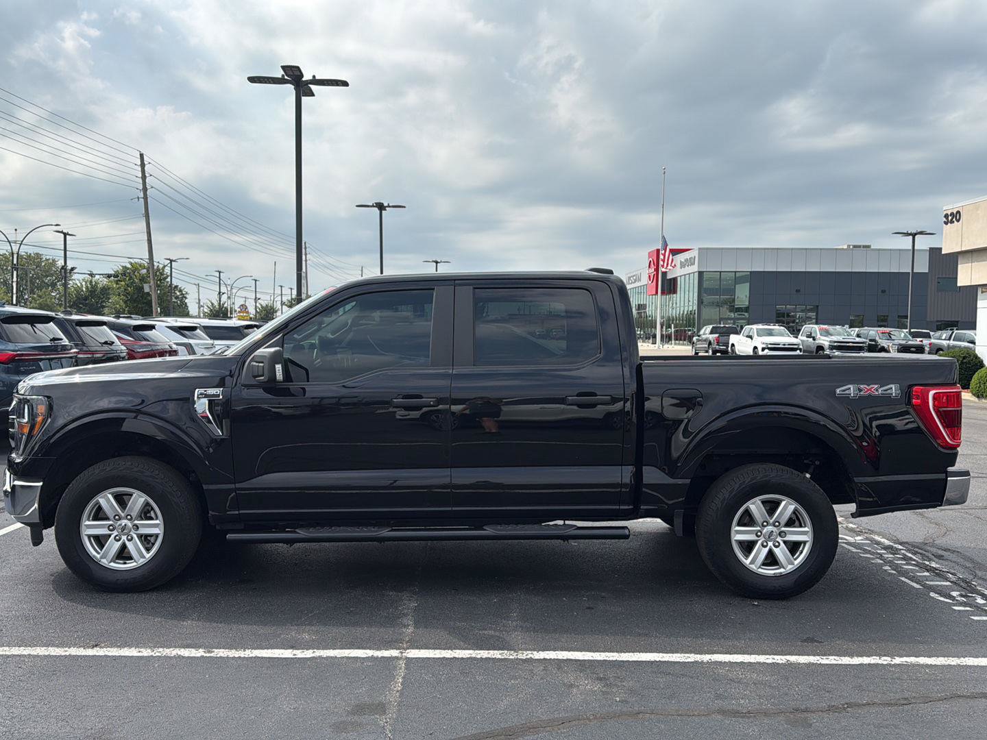 Used 2023 Ford F150 XLT AWD/4WD image 6