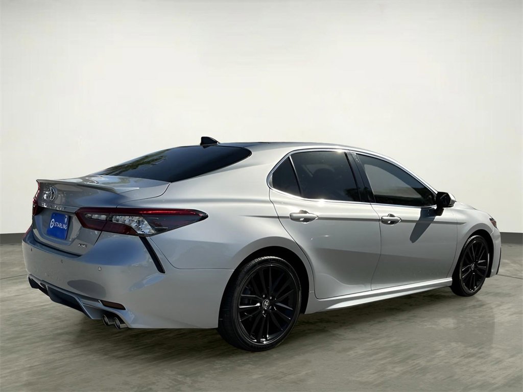 Used 2023 Toyota Camry XSE image 10