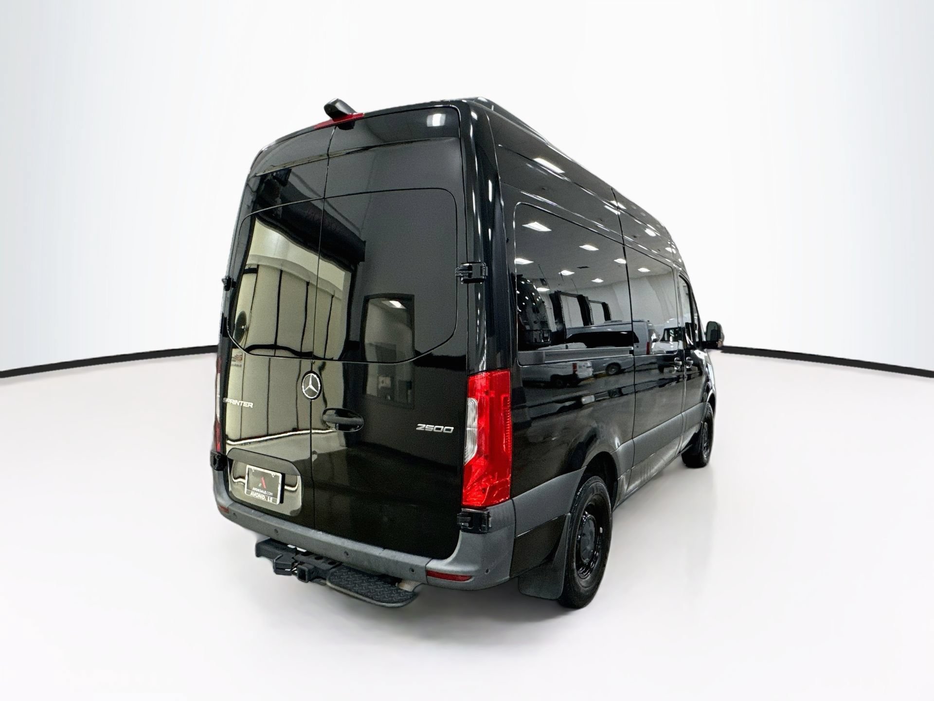 Used 2023 Mercedes-Benz Sprinter 2500 image 8
