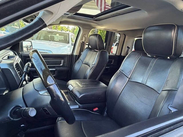 Used 2015 RAM 2500 Limited AWD/4WD image 27