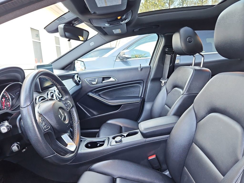 Used 2018 Mercedes-Benz GLA 250 image 23