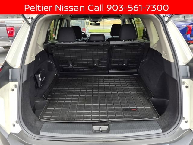 Certified 2023 Nissan Rogue SV image 9