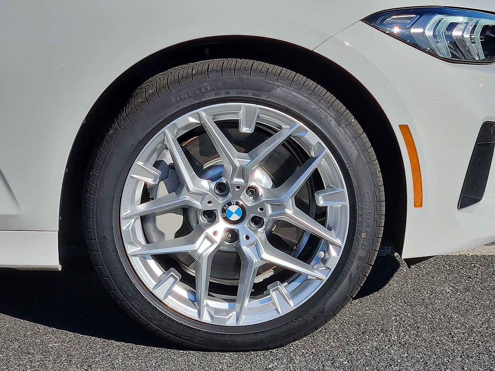Used 2026 BMW 330i xDrive Sedan w/ Convenience Package image 8