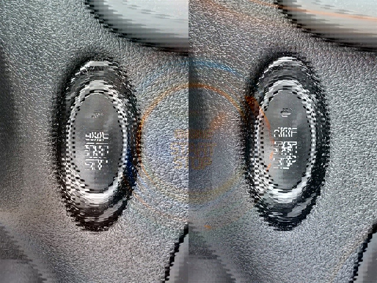 Used 2019 Kia Sorento SX image 31