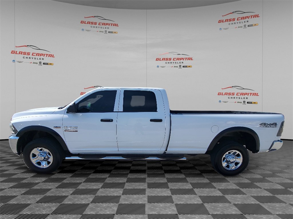 Used 2018 RAM 2500 Tradesman w/ Chrome Appearance Group image 3