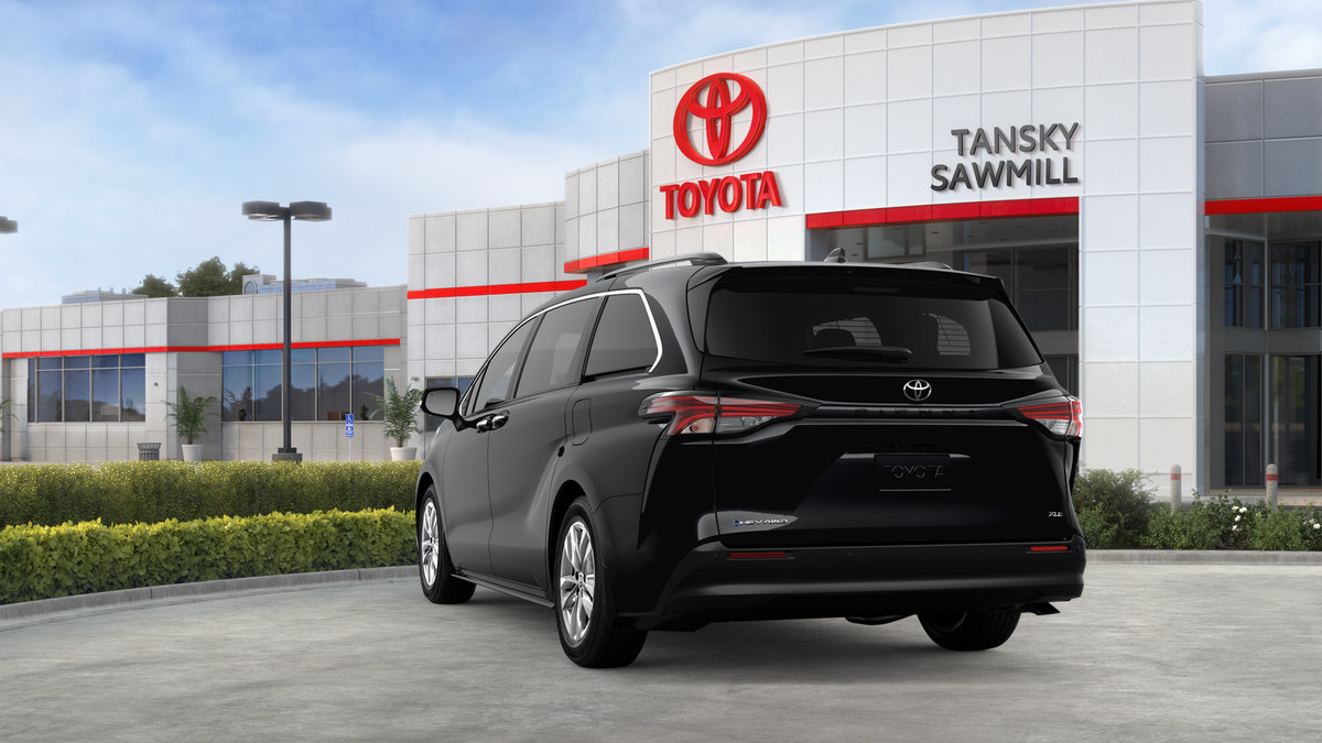 New 2026 Toyota Sienna XLE AWD/4WD image 7