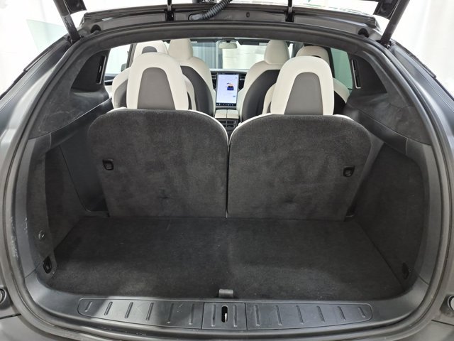 Used 2021 Tesla Model X Long Range AWD/4WD image 32