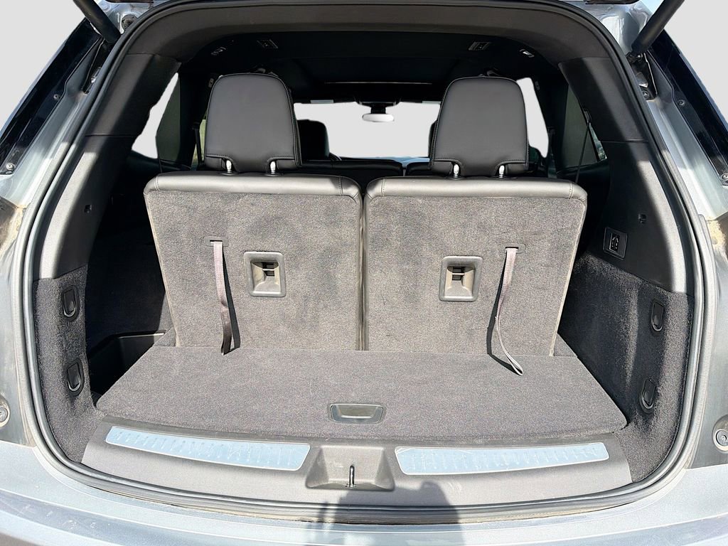 Used 2024 Cadillac XT6 Luxury image 27