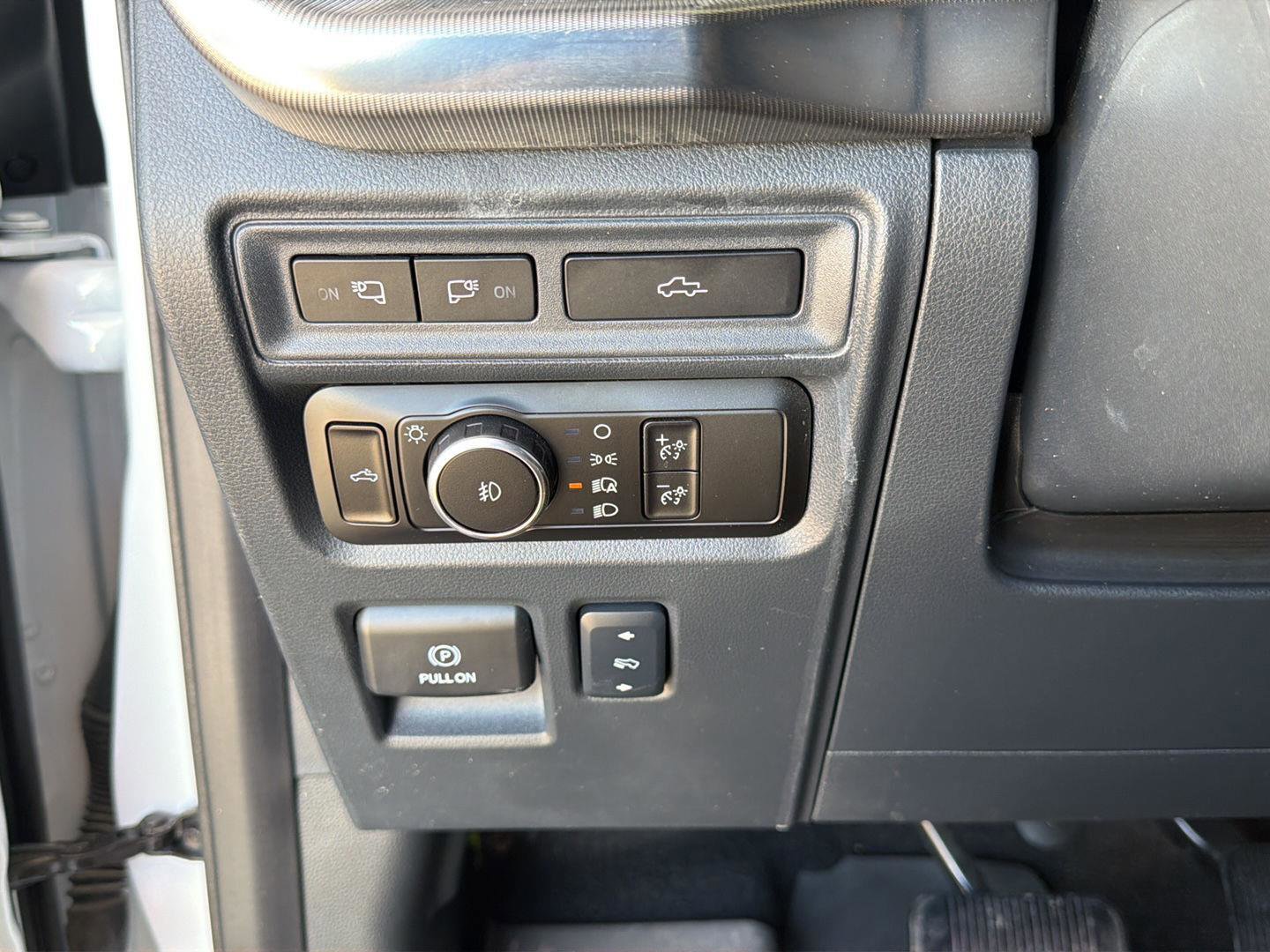 Used 2024 Ford F150 Lariat w/ Bed Utility Package image 25