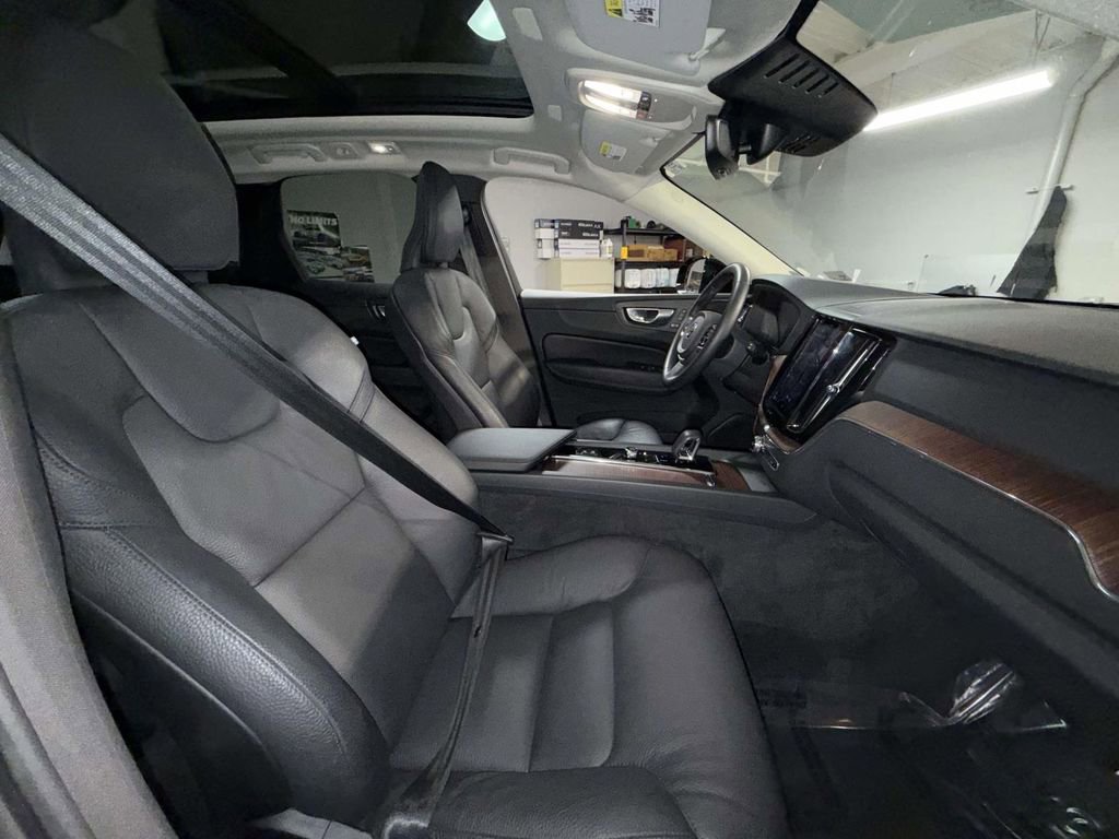 Used 2023 Volvo XC60 T8 Plus w/ Climate Package image 14