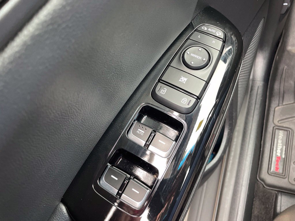 Used 2020 Kia Sportage EX AWD/4WD image 23