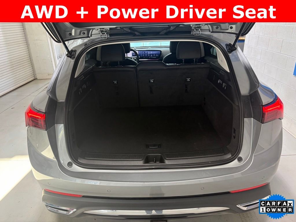 Used 2025 Buick Envision Preferred image 18