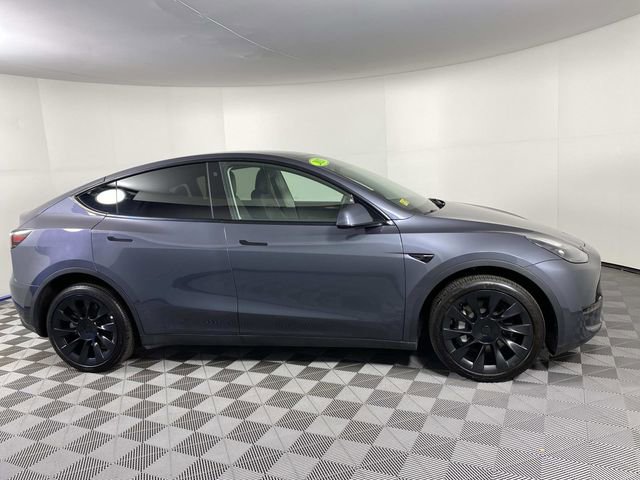 Used 2023 Tesla Model Y Long Range AWD/4WD image 10