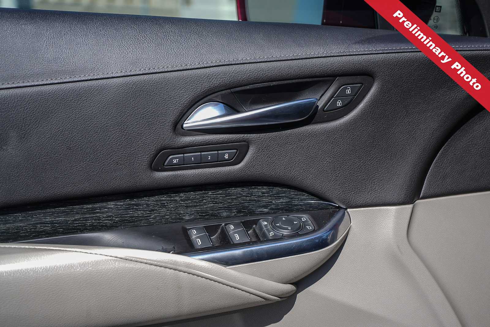 Used 2020 Cadillac XT4 Premium Luxury FWD image 15
