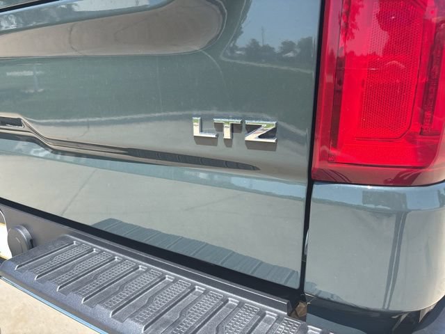 Used 2025 Chevrolet Silverado 1500 LTZ w/ LTZ Premium Package AWD/4WD image 27