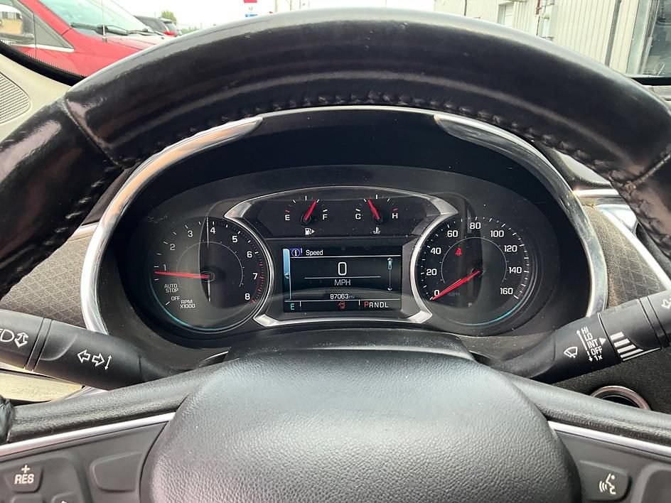 Used 2018 Chevrolet Malibu LT FWD image 18