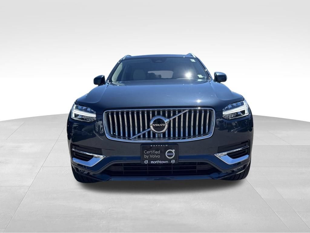 Used 2025 Volvo XC90 B5 Core w/ Climate Package AWD/4WD image 5