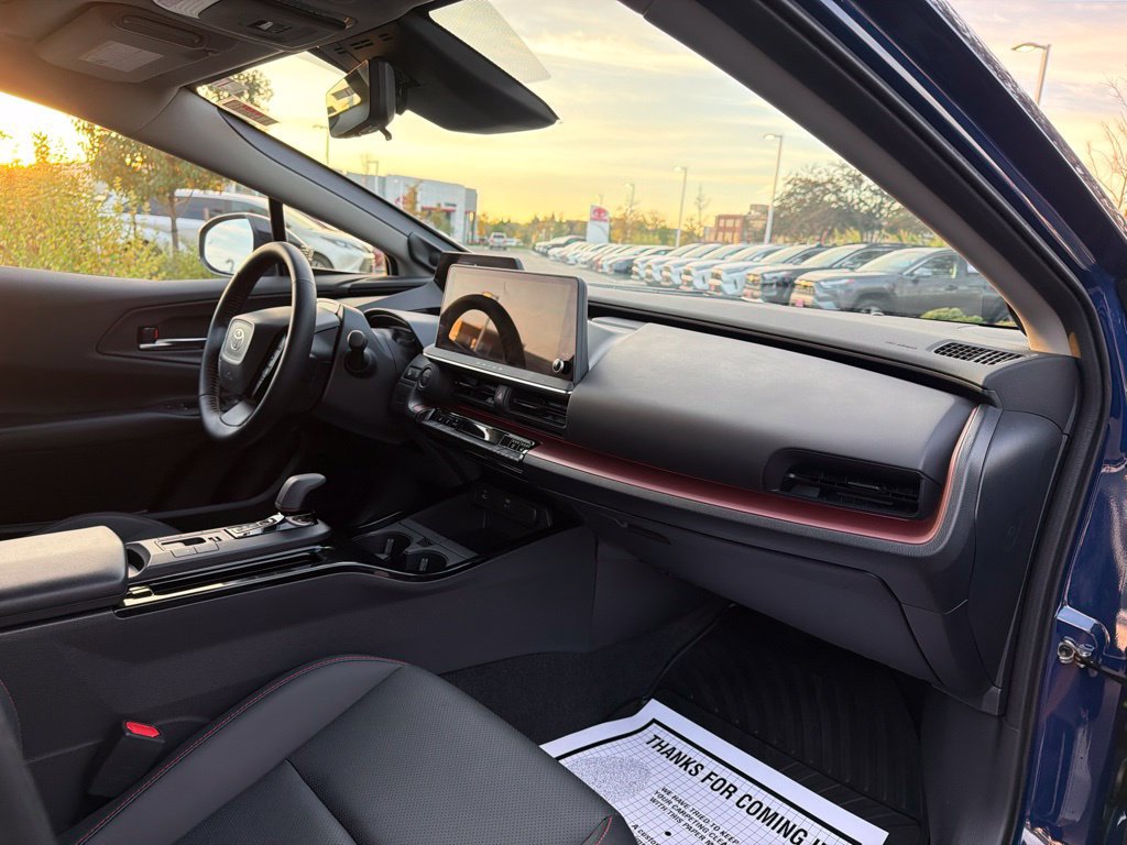 Used 2024 Toyota Prius Prime Premium w/ Advanced Technology Package FWD image 13