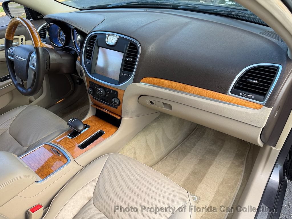 Used 2013 Chrysler 300 C RWD image 44