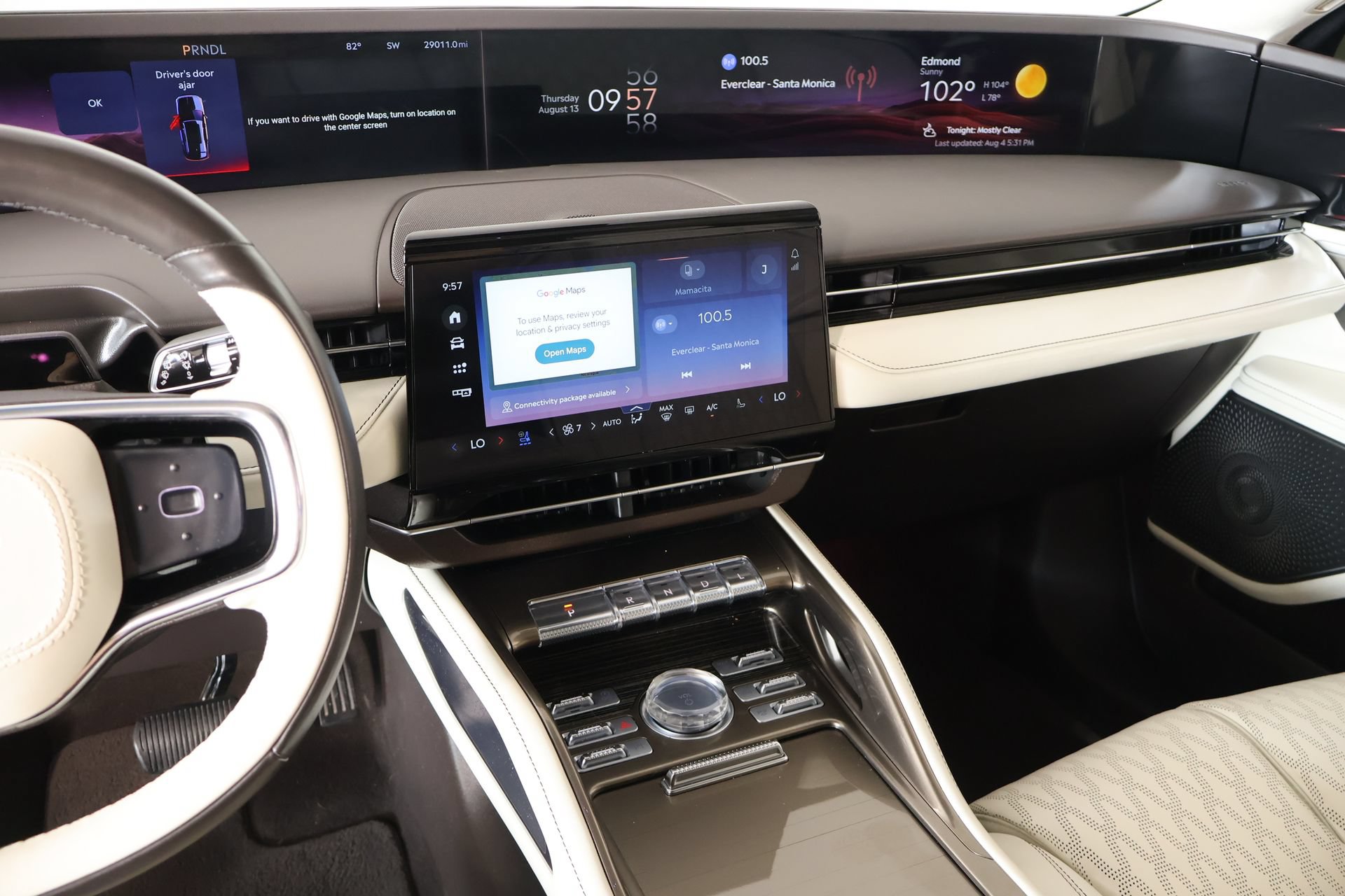 Certified 2024 Lincoln Nautilus Black Label w/ Jet Appearance Package (87T) AWD/4WD image 5