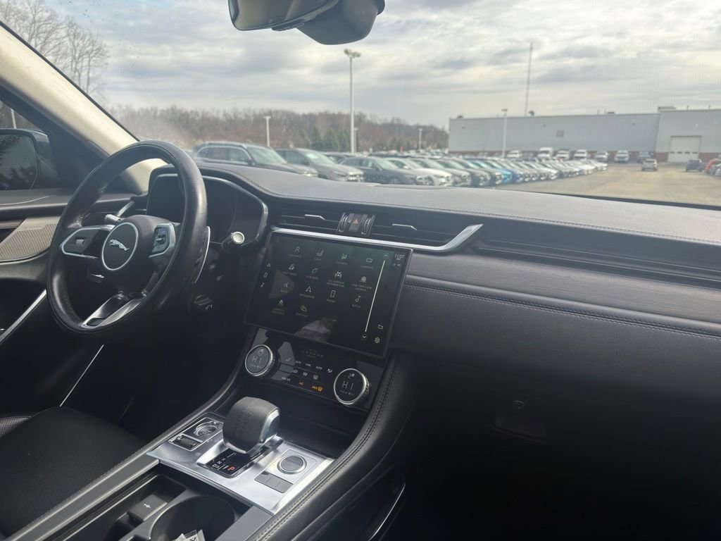 Used 2021 Jaguar F-PACE S image 18