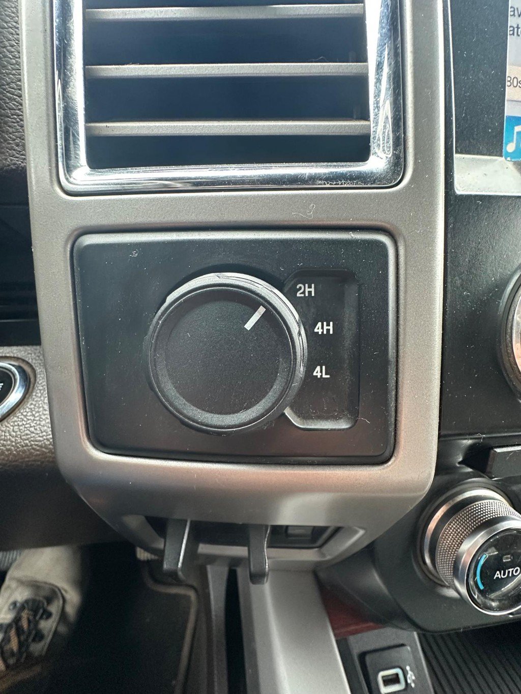 Used 2017 Ford F350 King Ranch w/ Chrome Package AWD/4WD image 26