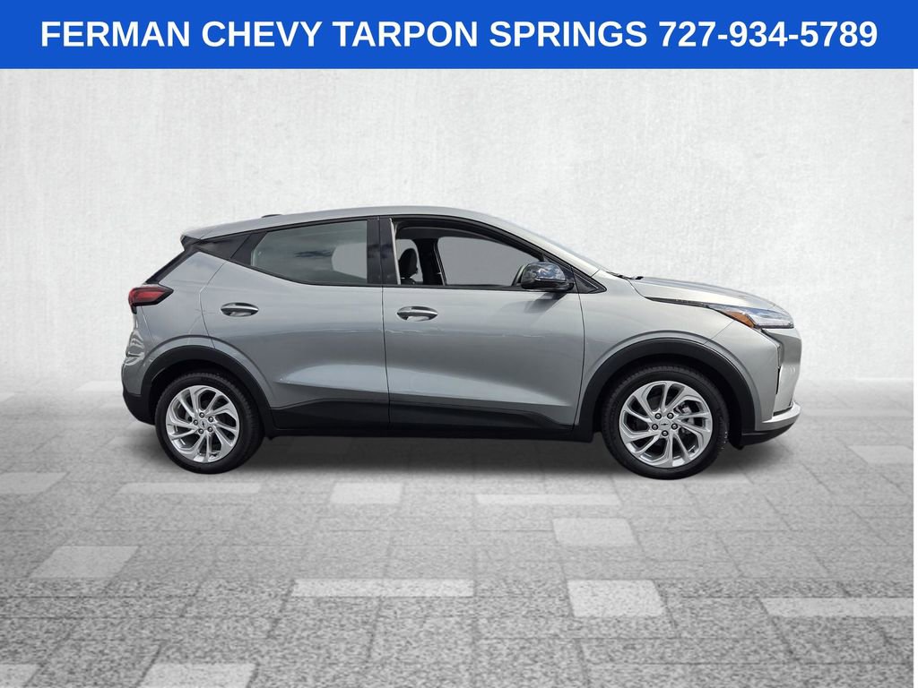 New 2027 Chevrolet Bolt LT w/ Comfort Package FWD image 9