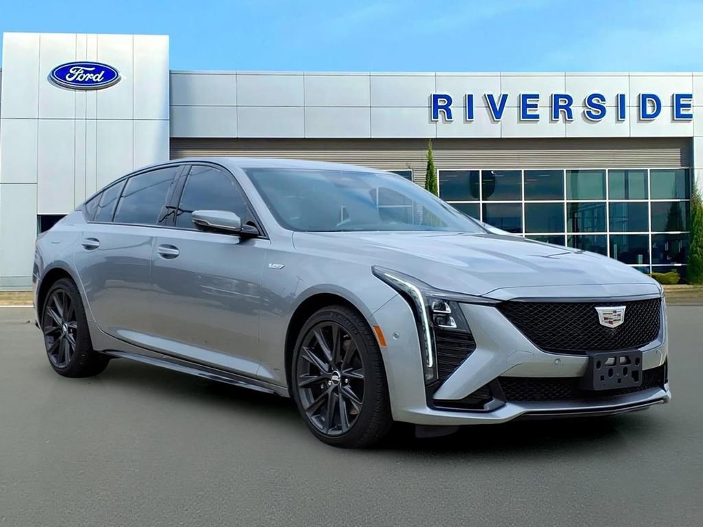 Used 2026 Cadillac CT5 V w/ Technology Package AWD/4WD image 1