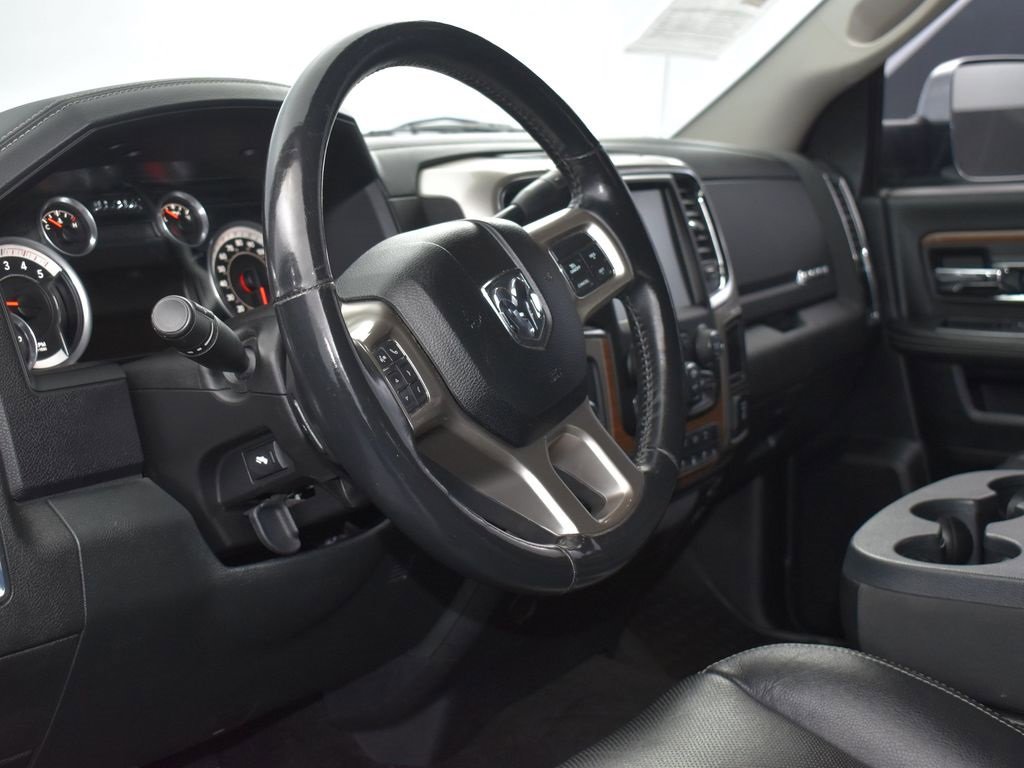 Used 2015 RAM 2500 Laramie w/ Black Appearance Group image 5