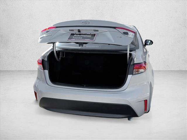 Used 2024 Toyota Corolla LE FWD image 7