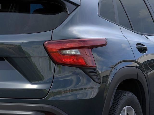 New 2026 Chevrolet Trax LS w/ LS Convenience Package FWD image 11