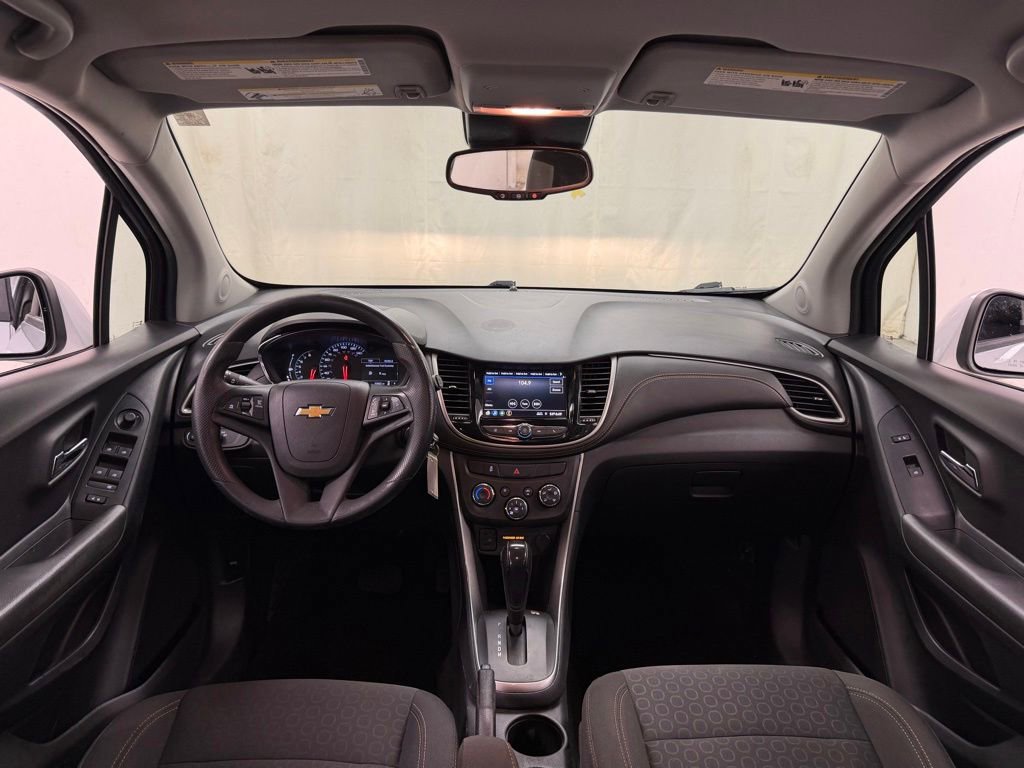 Used 2020 Chevrolet Trax LS w/ Tint and Cruise Package FWD image 21