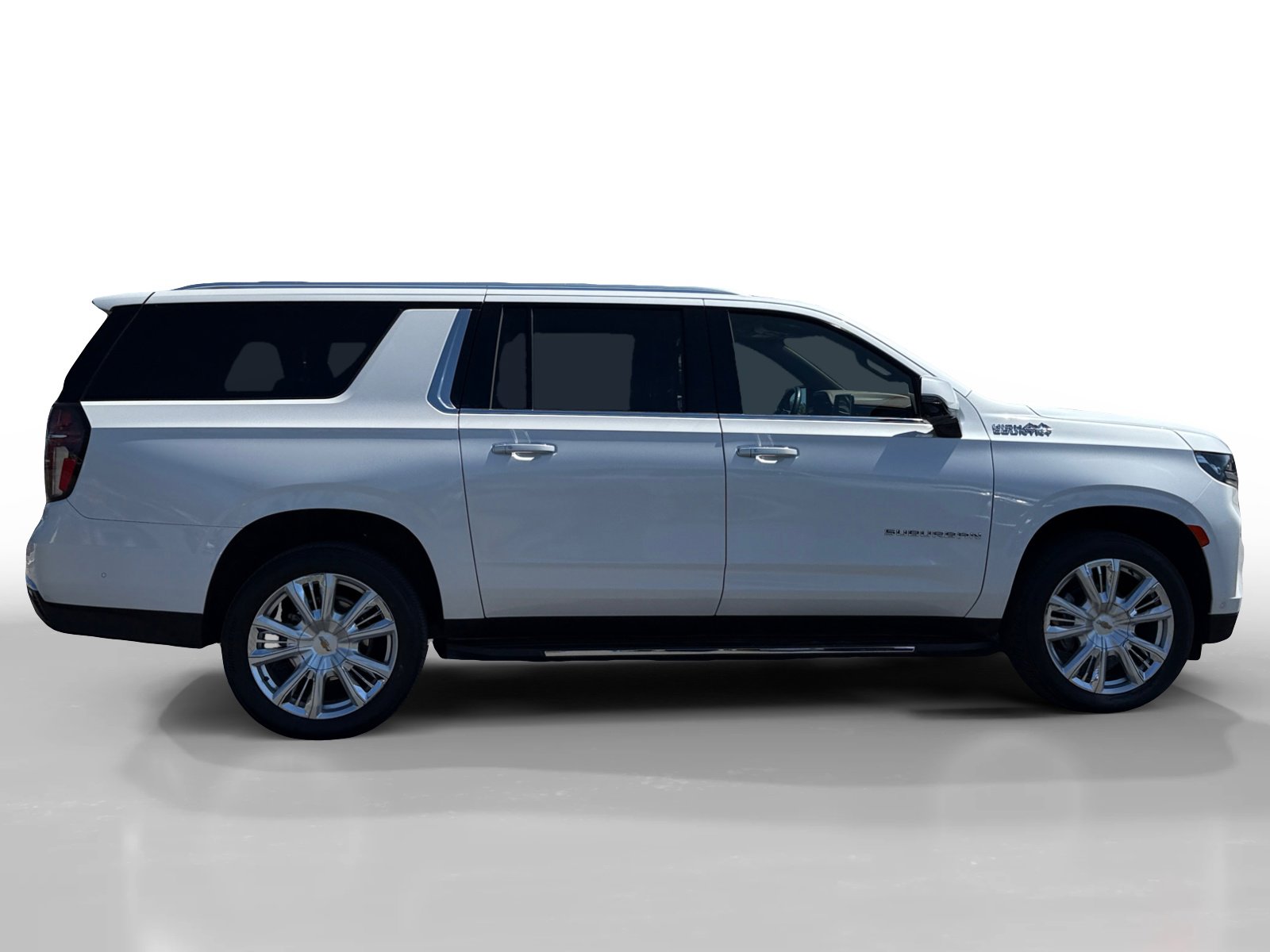 Used 2023 Chevrolet Suburban High Country w/ Advanced Technology Package image 6