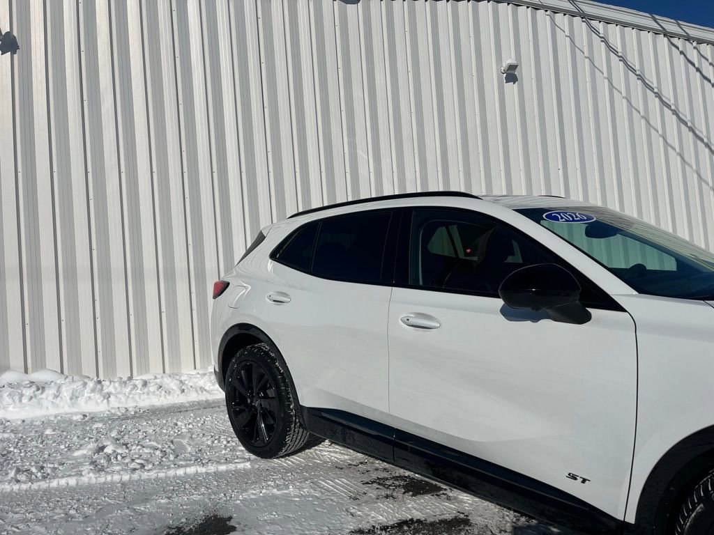 New 2026 Buick Envision Sport Touring image 7