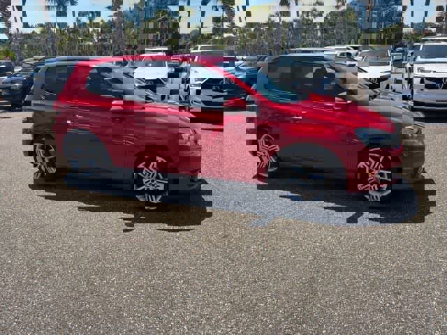 Used 2012 Volkswagen Golf TDI image 12