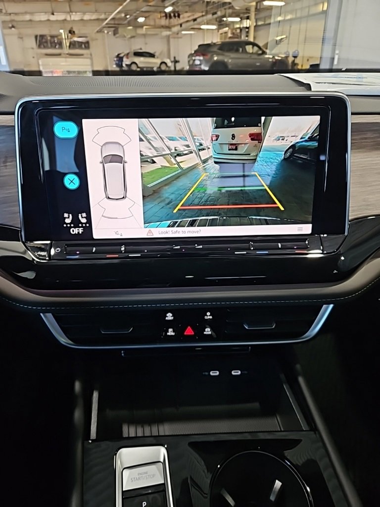 New 2026 Volkswagen Atlas SEL image 34