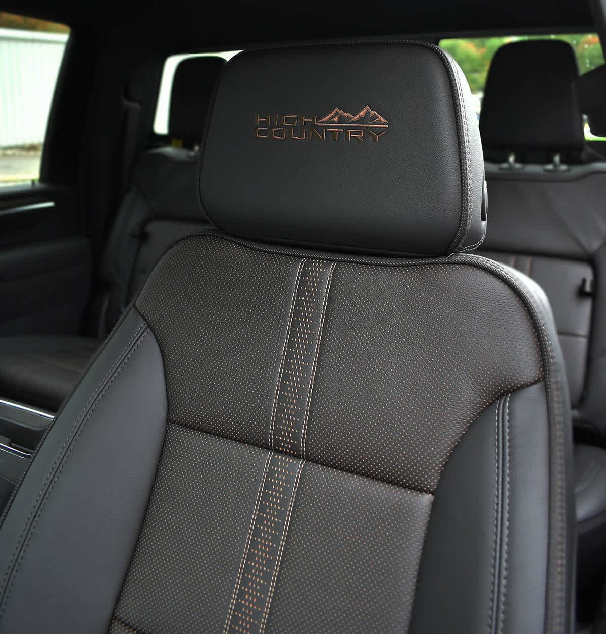 New 2026 Chevrolet Silverado 2500 High Country w/ High Country Premium Package AWD/4WD image 10