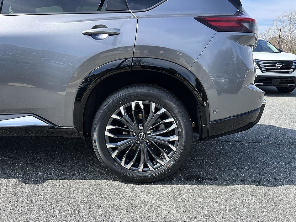 New 2026 Nissan Rogue Platinum w/ Platinum Premium Package image 12