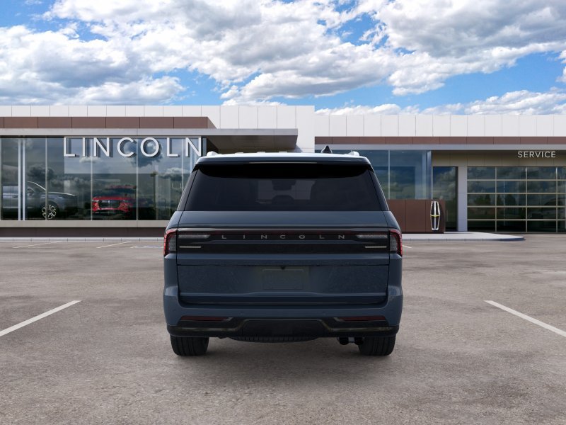 New 2026 Lincoln Navigator Reserve AWD/4WD image 5