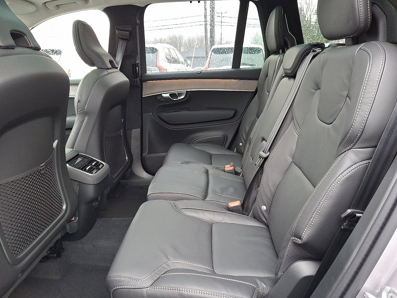 New 2026 Volvo XC90 B6 Ultra w/ Lounge Package image 5