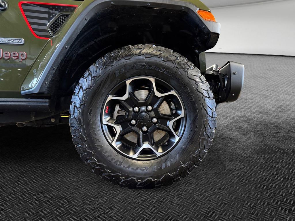 Used 2020 Jeep Wrangler Unlimited Rubicon w/ Quick Order Package 28Y Recon AWD/4WD image 11