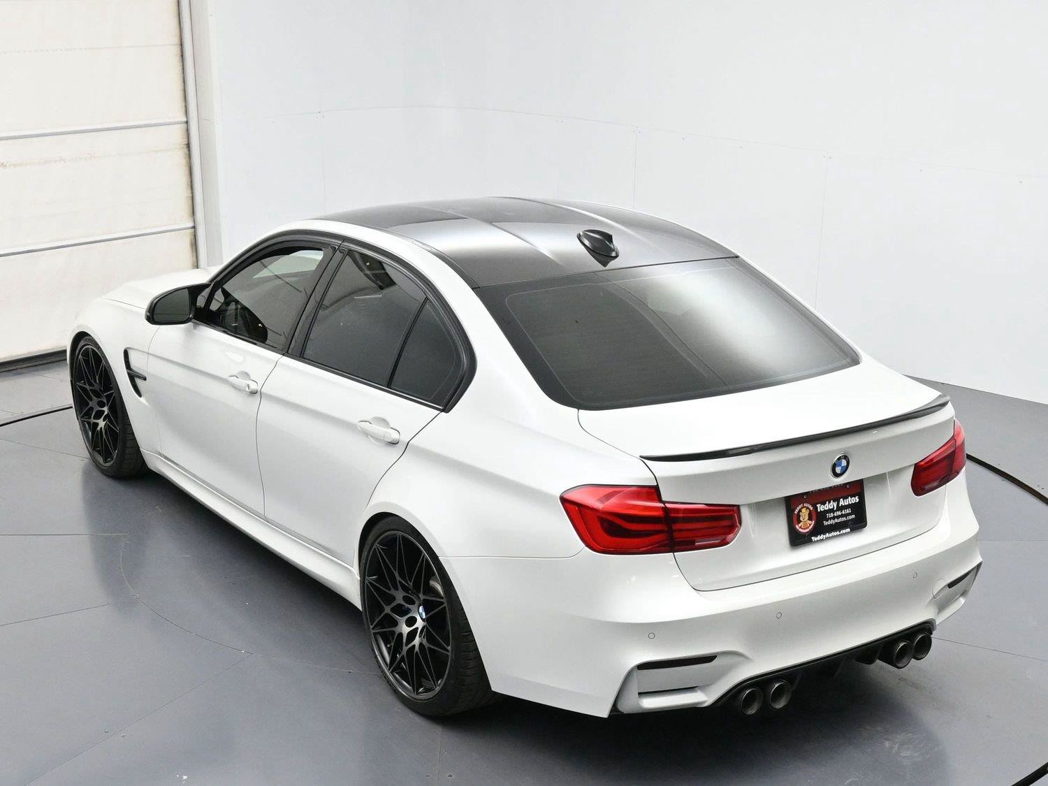 Used 2018 BMW M3 RWD image 36