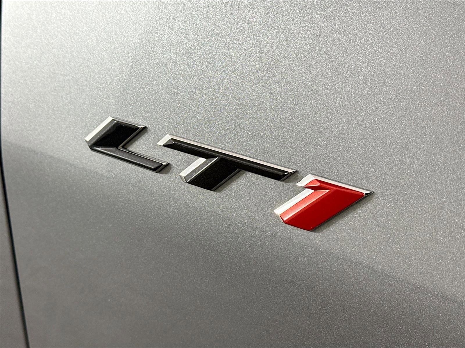 Used 2021 Chevrolet Camaro LT image 12