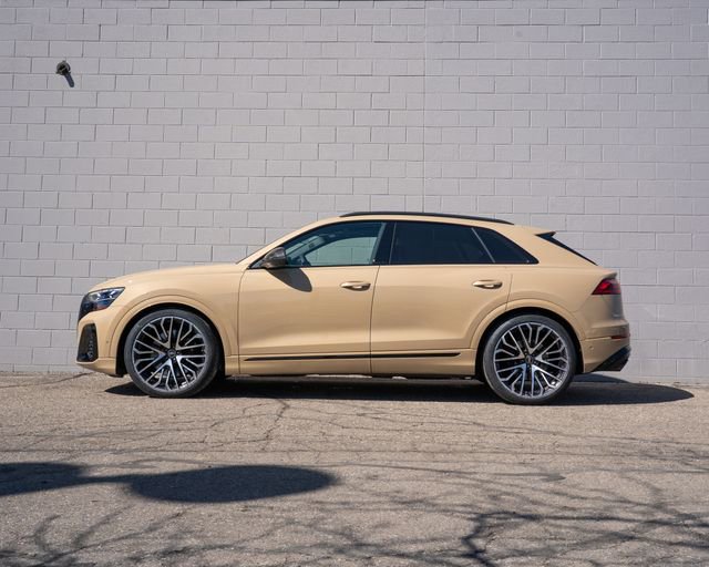 Used 2024 Audi SQ8 Prestige image 2