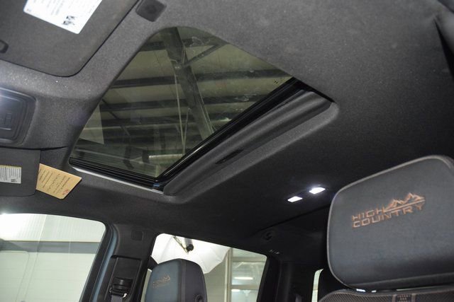 Used 2024 Chevrolet Silverado 3500 High Country w/ Technology Package AWD/4WD image 53