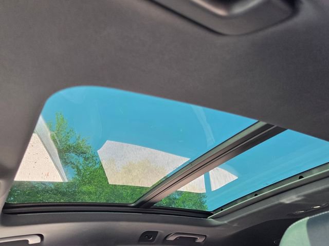 Used 2025 Audi Q8 Premium Plus image 13