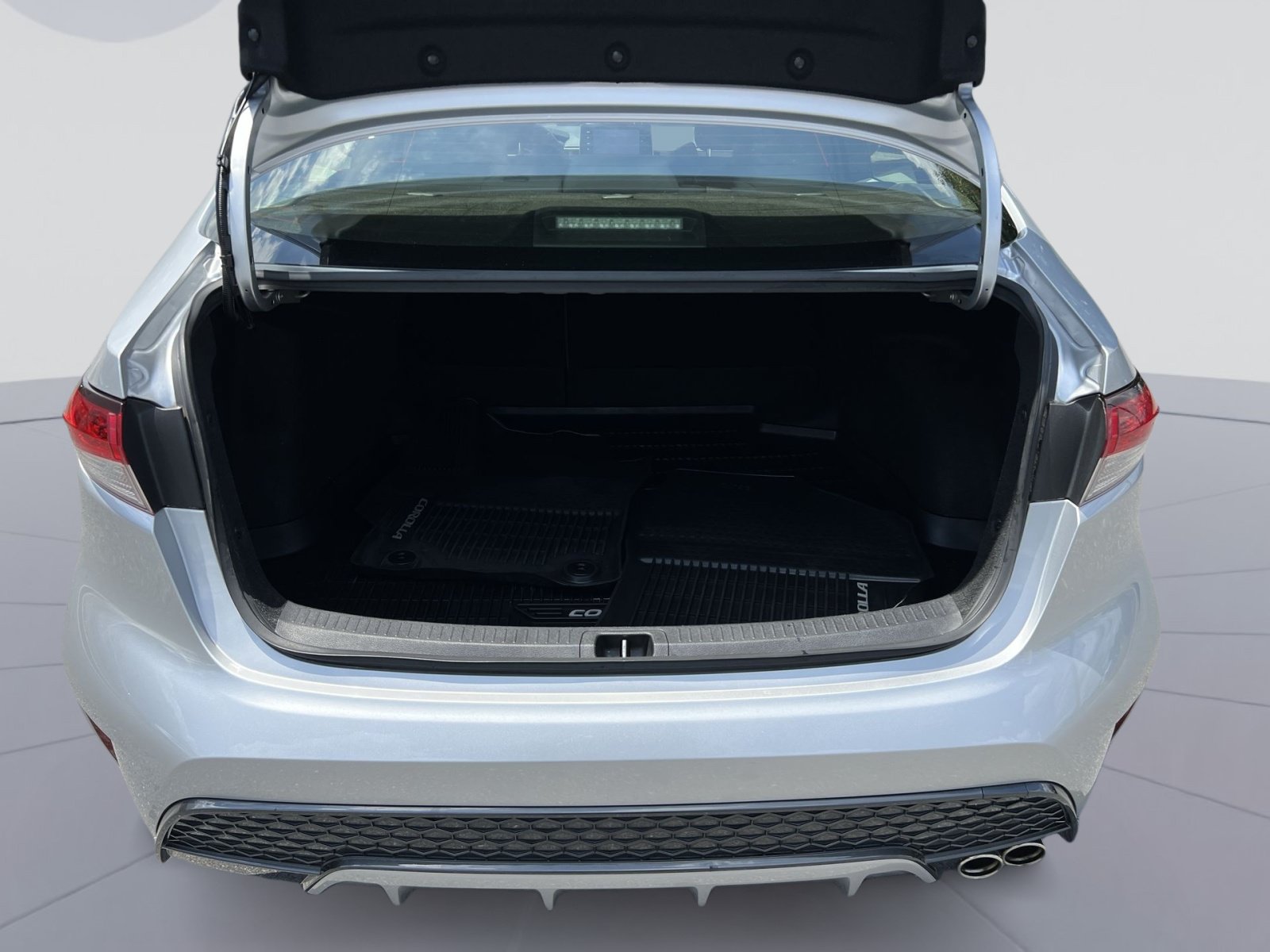 Used 2020 Toyota Corolla SE FWD image 23