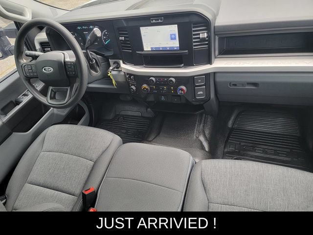 Used 2025 Ford F350 XL w/ 360-Degree Camera Package AWD/4WD image 32